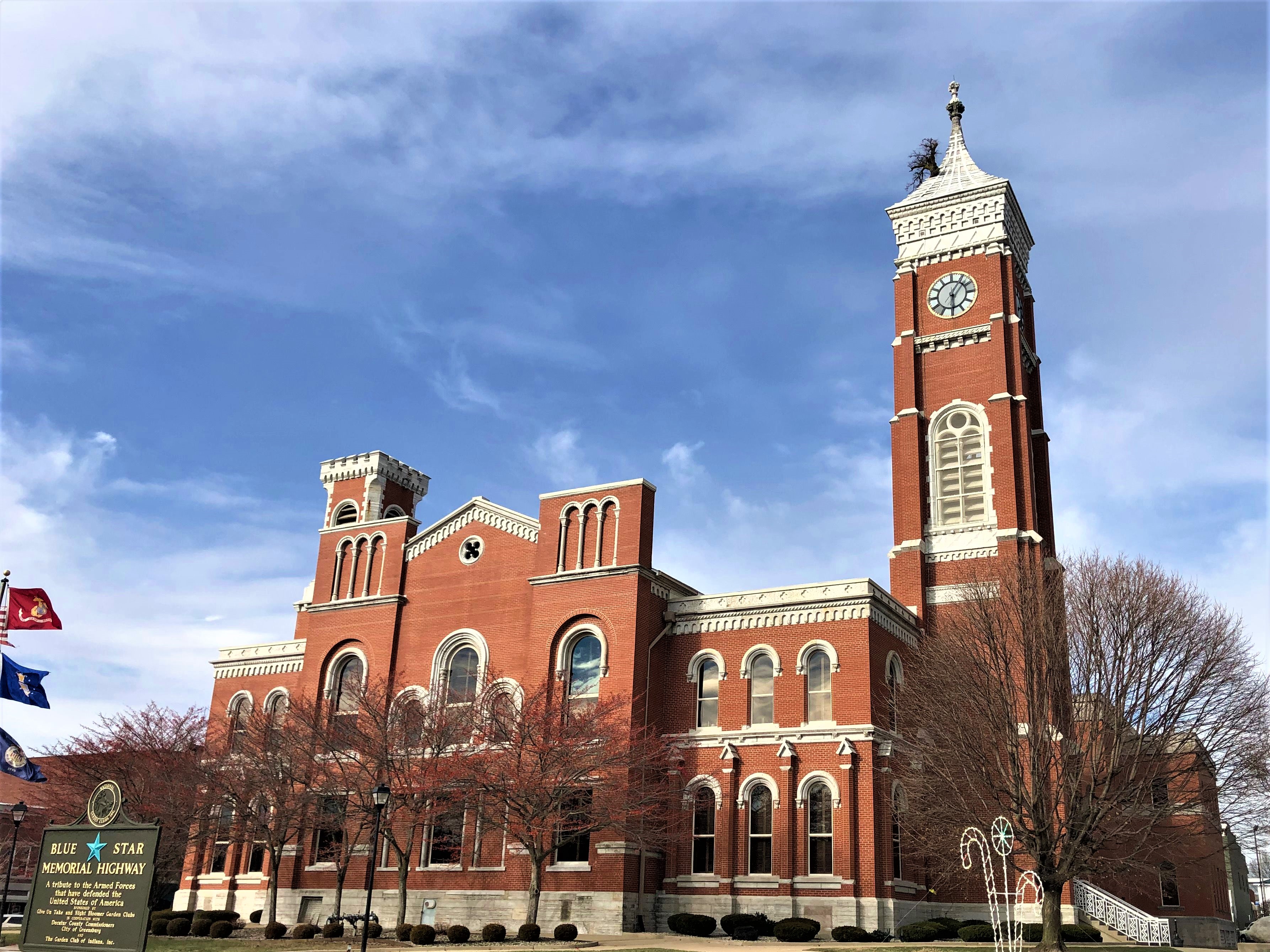 Greensburg Indiana's unique tower tree | Roadtirement