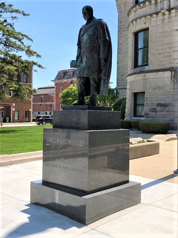 Fort Riley Statues When it walks like a duck and quacks like a duck… | Roadtirement